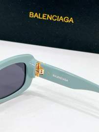 Picture of Balenciaga Sunglasses _SKUfw79164458fw